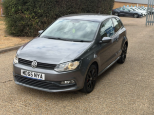 2015 Volkswagen Polo 1.2 Tsi Bluemotion Tech Se in Grey — image 2