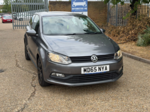 2015 Volkswagen Polo 1.2 Tsi Bluemotion Tech Se in Grey — image 4