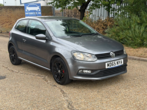 2015 Volkswagen Polo 1.2 Tsi Bluemotion Tech Se in Grey — image 5