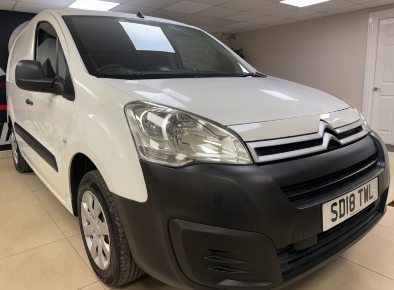 2018 Citroen Berlingo 1.6 Bluehdi 850 Enterprise Panel Van 5dr Diesel Manual L1 (112 G/km, 100 Bhp) in White — image 1