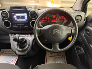 2018 Citroen Berlingo 1.6 Bluehdi 850 Enterprise Panel Van 5dr Diesel Manual L1 (112 G/km, 100 Bhp) in White — image 6