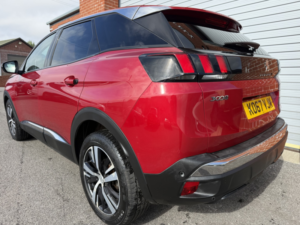 2018 Peugeot 3008 1.6 Bluehdi Allure in Red — image 5