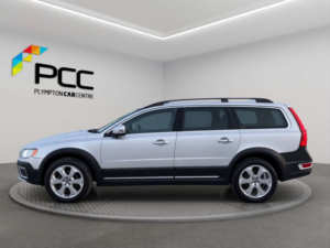 2010 Volvo Xc70 2.0 Xc70 Se Luxury D3 Auto 5dr in Silver — image 5