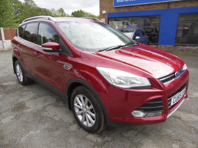 2015 Ford Kuga 2.0 Tdci Titanium 2WD Euro 6 (s/s) 5dr in Red — image 1