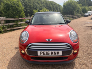 2015 MINI Hatch 1.5 Cooper D Auto Euro 6 (s/s) 5dr in Red — image 4