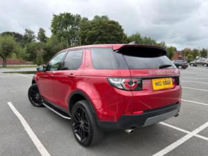 2018 Land Rover Discovery Sport 2.0 Td4 Se Tech Auto 4WD Euro 6 (s/s) 5dr in Red — image 4