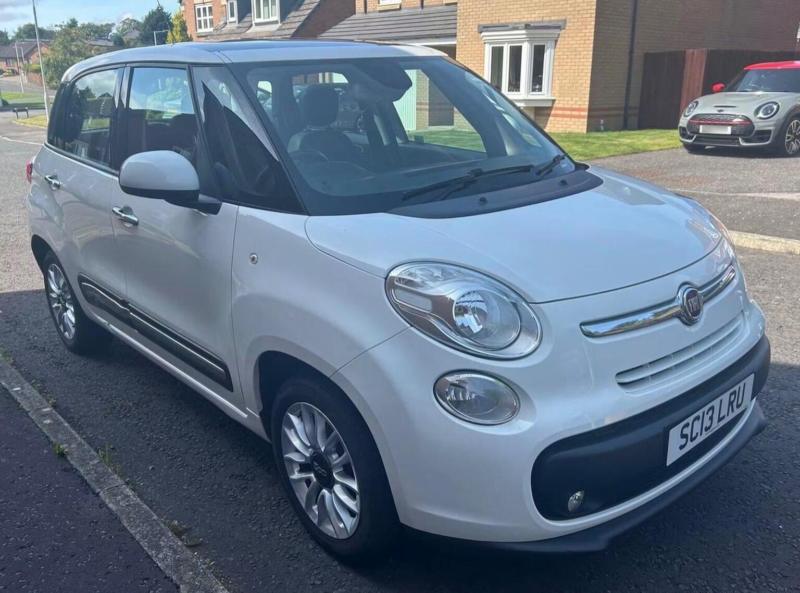 2013 Fiat 500l 1.4 Lounge Euro 6 5dr in White — image 1