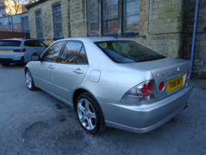 1999 Lexus Is 2.0 200 Se in Silver — image 4