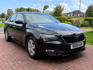 2019 Skoda Superb 2.0 Tdi S Euro 6 (s/s) 5dr in Black — image 2