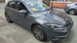 2017 Volkswagen Golf 1.6 Tdi Bluemotion Tech Se Nav in Grey — image 6