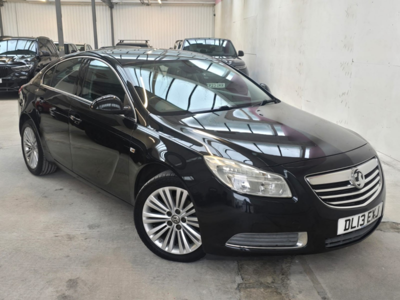 2013 Vauxhall Insignia 2.0 Cdti Ecoflex Se Nav in Black — image 1