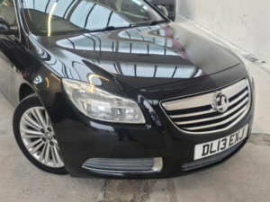 2013 Vauxhall Insignia 2.0 Cdti Ecoflex Se Nav in Black — image 2