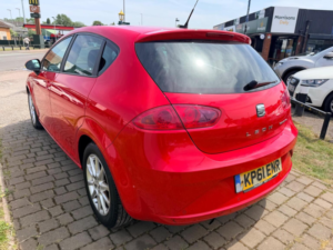 2012 SEAT Leon 1.2 Tsi Se Copa Euro 5 (s/s) 5dr in Red — image 4