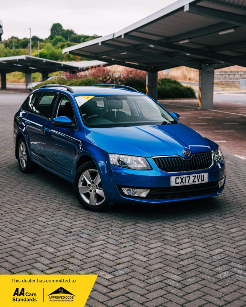 2017 Skoda Octavia 1.6 Tdi Se Estate 5dr Diesel Manual Euro 6 (s/s) (115 Ps) in Blue — image 1
