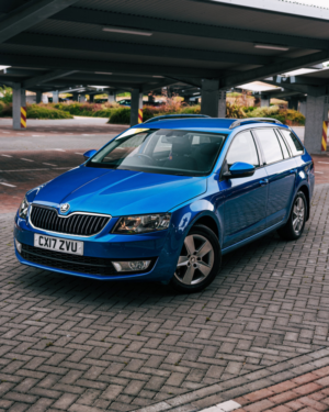 2017 Skoda Octavia 1.6 Tdi Se Estate 5dr Diesel Manual Euro 6 (s/s) (115 Ps) in Blue — image 4
