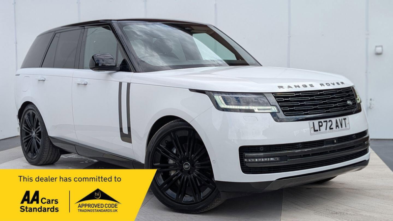 2023 Land Rover Range Rover 3.0 D300 Mhev Se Auto 4WD Euro 6 (s/s) 5dr in White — image 1