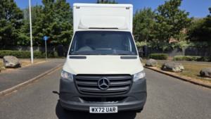 2022 Mercedes-Benz Sprinter 2.0 315 Cdi Progressive in Grey — image 2