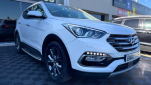 2017 Hyundai Santa Fe 2.2 Crdi Blue Drive Endurance Edition Auto 4WD Euro 6 (s/s) 5dr (7 Seat) in White — image 2