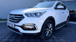 2017 Hyundai Santa Fe 2.2 Crdi Blue Drive Endurance Edition Auto 4WD Euro 6 (s/s) 5dr (7 Seat) in White — image 5