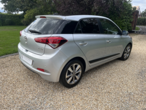 2018 Hyundai I20 1.4 I20 Prem Se Nav 1.4 A/t 100ps in Grey — image 3