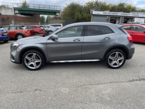 2017 Mercedes-Benz Gla 2.1 Gla200d Amg Line in Grey — image 5