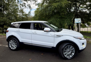 2013 Land Rover Range Rover Evoque 2.2*4wd Prestige*xenons-Nav-Cam-Meridian-Cambelt Done*great Value Luxury* in White — image 6