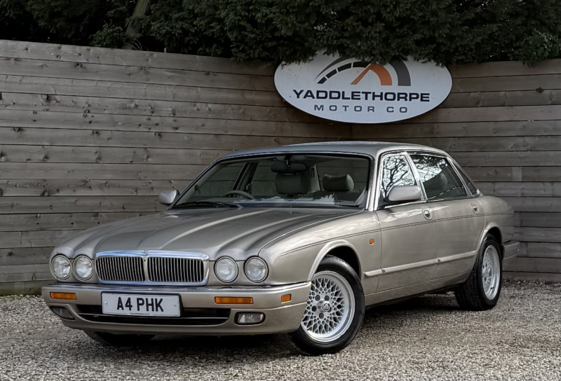 1996 Jaguar Xj 4.0 Sovereign in Beige — image 1