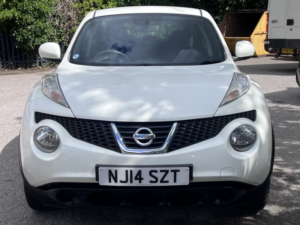 2014 Nissan Juke 1.6 Visia SUV 5dr Petrol Manual Euro 5 (94 Ps) in White — image 2