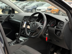 2018 Volkswagen Golf 2.0 Tdi Gt Euro 6 (s/s) 5dr in Black — image 2