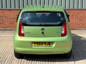 2012 Skoda Citigo 1.0 Mpi Greentech Elegance Euro 5 (s/s) 5dr in Green — image 4