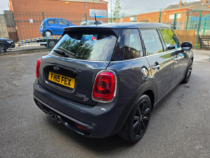 2015 MINI Hatch 2.0 Cooper Sd Euro 6 (s/s) 5dr in Grey — image 5