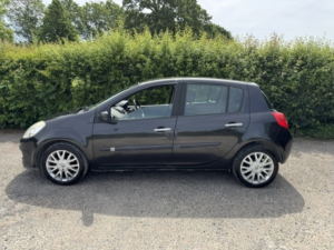 2008 Renault Clio 1.2 Tce 16v Dynamique in Black — image 6