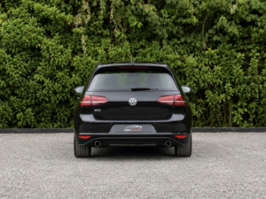 2016 Volkswagen Golf 2.0 Tsi Bluemotion Tech Gti in Black — image 4