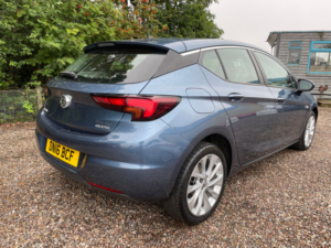 2016 Vauxhall Astra 1.0i Turbo Ecoflex Design Hatchback 5dr Petrol Manual Euro 6 (s/s) (105 Ps) in Blue — image 3