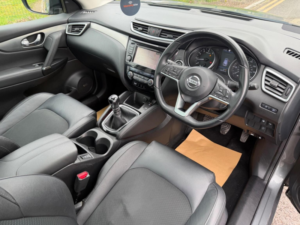 2020 Nissan Qashqai 1.3 Dig-T Tekna Euro 6 (s/s) 5dr in Grey — image 2