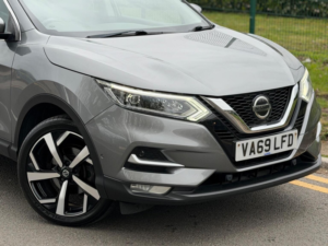 2020 Nissan Qashqai 1.3 Dig-T Tekna Euro 6 (s/s) 5dr in Grey — image 3