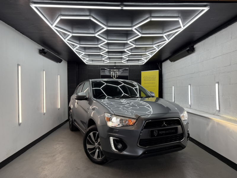 2015 Mitsubishi Asx 1.8 D 3 in Grey — image 1