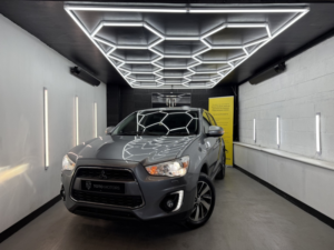 2015 Mitsubishi Asx 1.8 D 3 in Grey — image 3