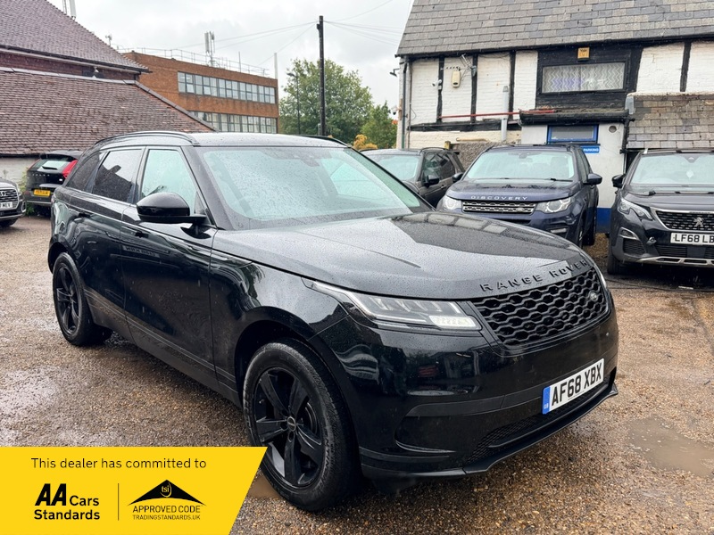 2018 Land Rover Range Rover Velar Core in Black — image 1