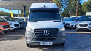 2021 Mercedes-Benz Sprinter 2.0 315 Cdi Progressive Panel Van 5dr Diesel Manual Rwd L2 H2 Euro 6 (s/s) (150 Ps) in White — image 3
