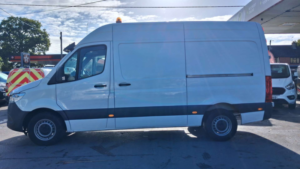 2021 Mercedes-Benz Sprinter 2.0 315 Cdi Progressive Panel Van 5dr Diesel Manual Rwd L2 H2 Euro 6 (s/s) (150 Ps) in White — image 6