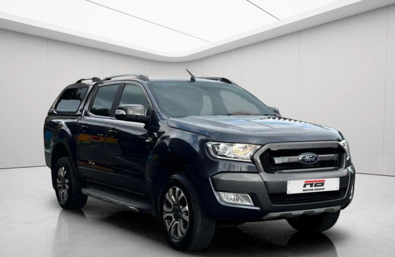 2016 Ford Ranger 3.2 Tdci Wildtrak 4WD Euro 5 (s/s) 4dr in Grey — image 1