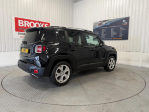 2017 Jeep Renegade 1.4t Multiairii Limited Euro 6 (s/s) 5dr in Black — image 5
