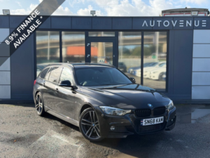 2019 BMW 3 Series 2.0 320d M Sport Shadow Edition Touring 5dr Diesel Manual Euro 6 (s/s) (190 Ps) in Black — image 2