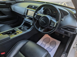 2018 Jaguar Xe 2.0i R-Sport Auto Euro 6 (s/s) 4dr in White — image 2