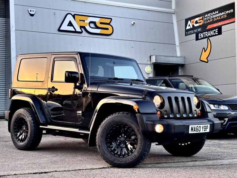 2010 Jeep Wrangler 2.8 Crd Ultimate in Black — image 1
