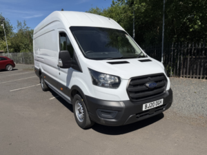 2020 Ford Transit 2.0 350 Ecoblue Leader in White — image 4