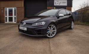 2014 Volkswagen Golf 2.0 Tsi Bluemotion Tech R DSG 4motion Euro 6 (s/s) 3dr in Black — image 2