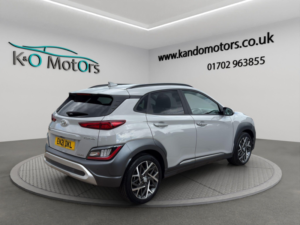 2021 Hyundai Kona 1.6 H-Gdi Premium Dct Euro 6 (s/s) 5dr in Grey — image 4