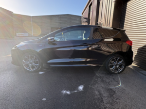 2018 Ford Fiesta 1.0 T Ecoboost St-Line in Black — image 5